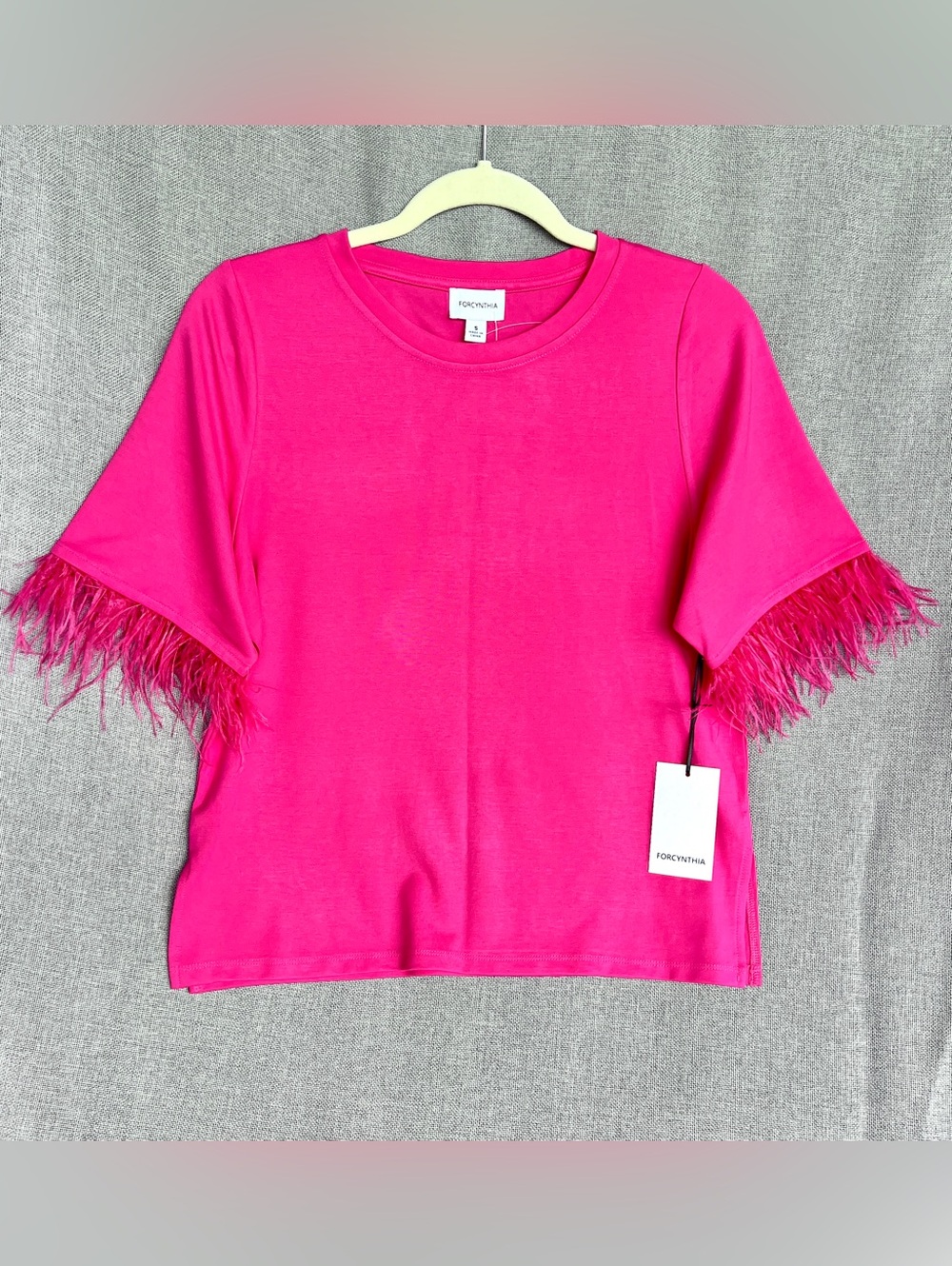 Forcynthia Real Feather sleeve t-shirt Hot Pink size S